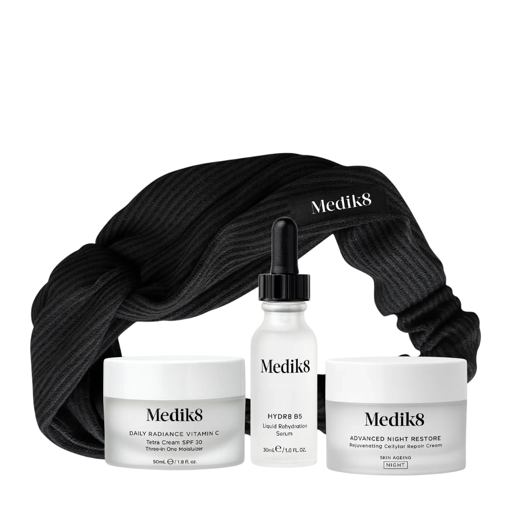 MEDIK8 Perfect Skin Trio - Ексклюзивний набір із трьох бестселерів MEDIK8 Perfect Skin Trio - Ексклюзивний набір із трьох бестселерів